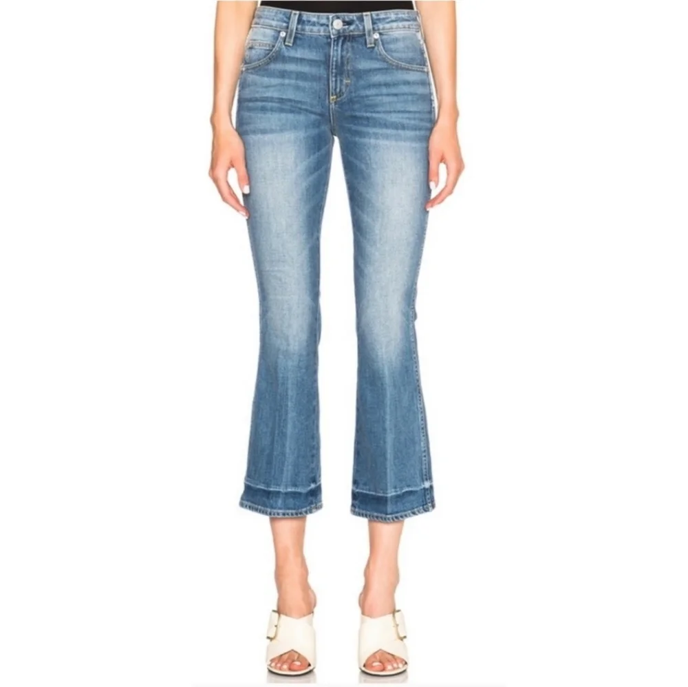 Amo x Revolve | Jane‎ Flare Leg Jeans 27